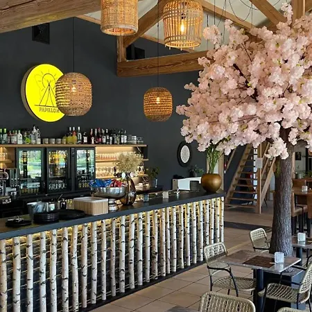 Camping Papillon Bouillon - 235 Comfort Chalet *