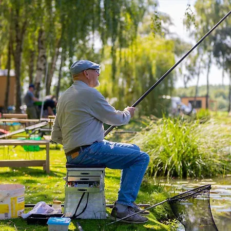 Camping Papillon Bouillon - 235 Comfort Chalet